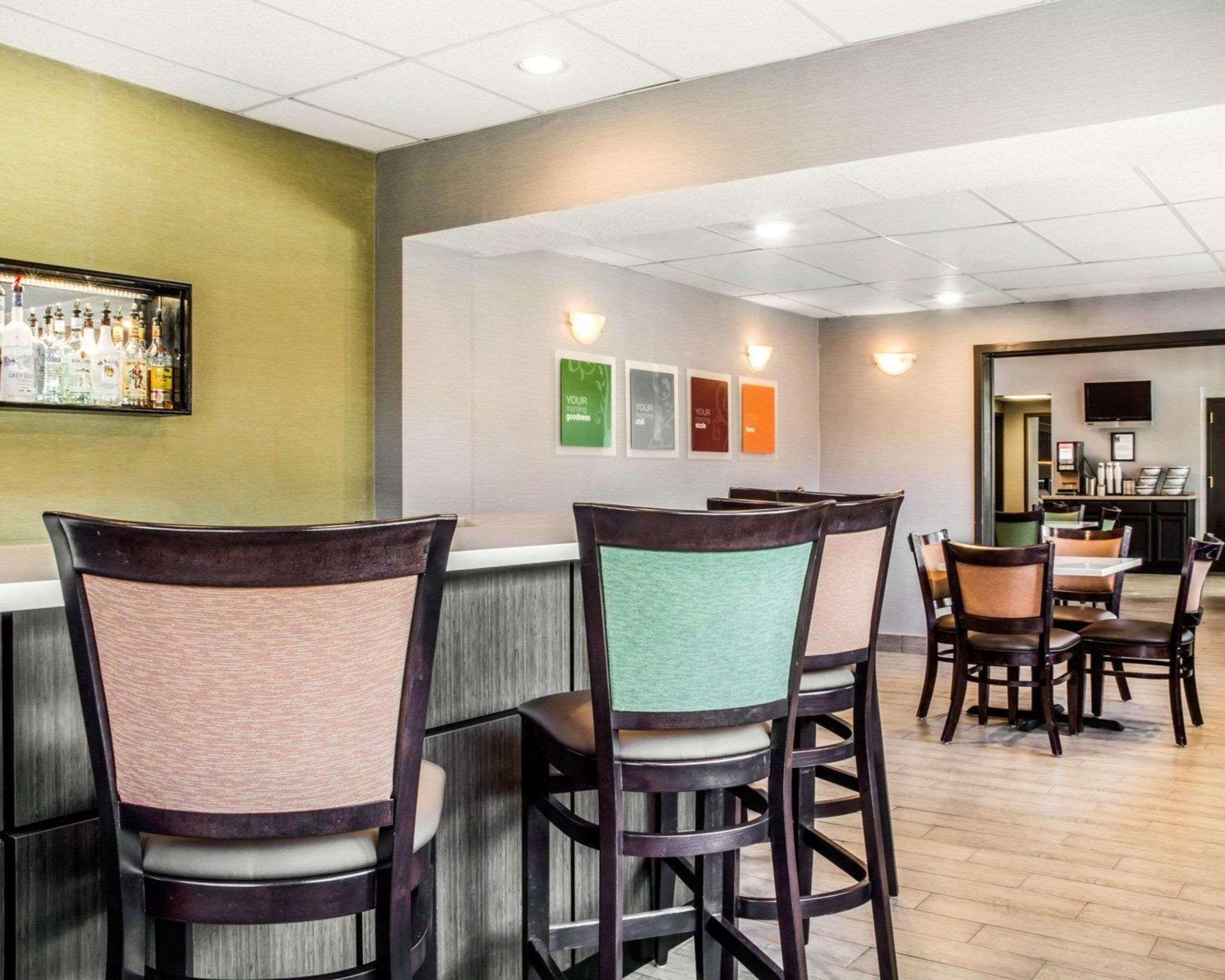 Clarion Pointe Jamestown - Falconer Екстер'єр фото